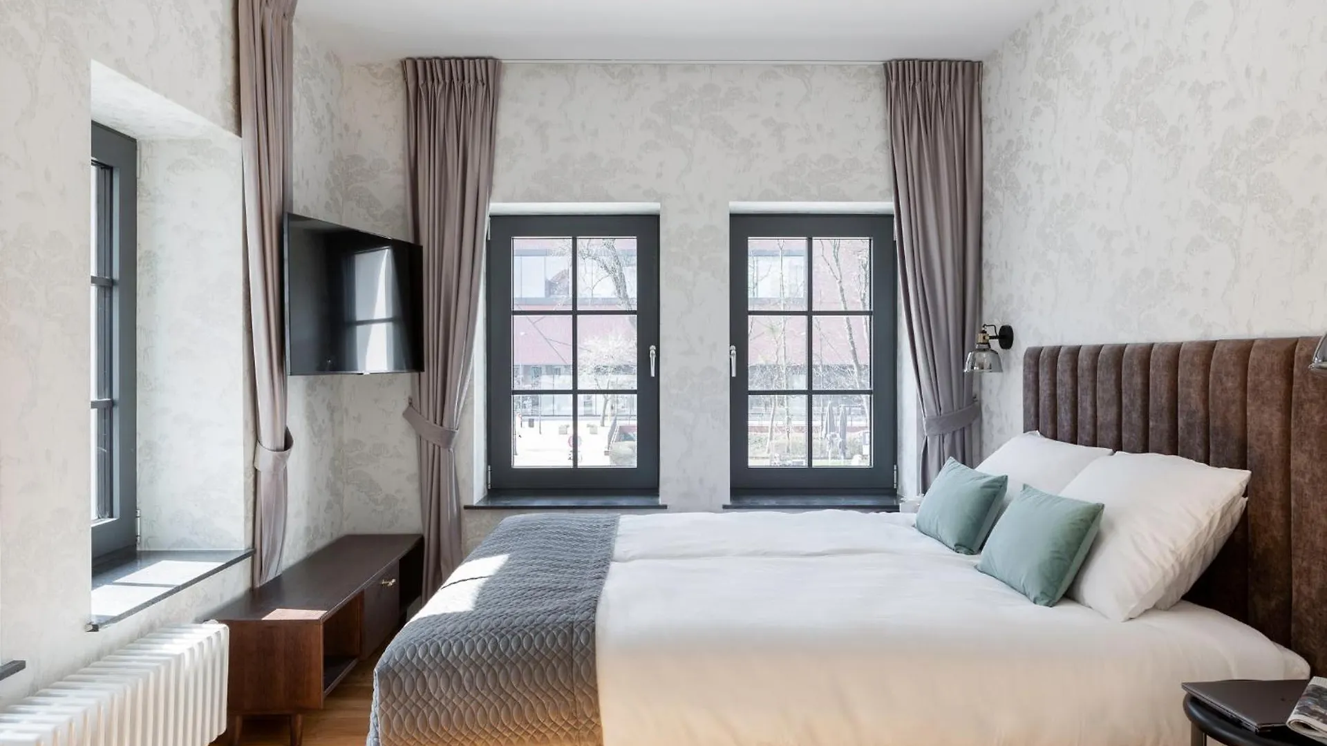 Browar Hevelius Elegant And Charming Apartments By Dom & House Gdansk 0*,  Poland